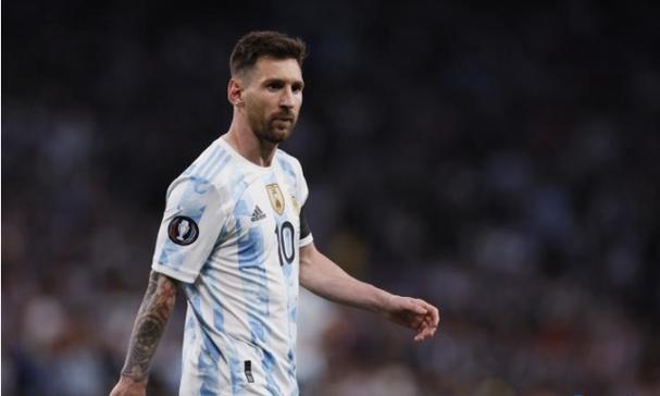 李飞飞说AI的下一个10年属于空间智能，她看到了什么？